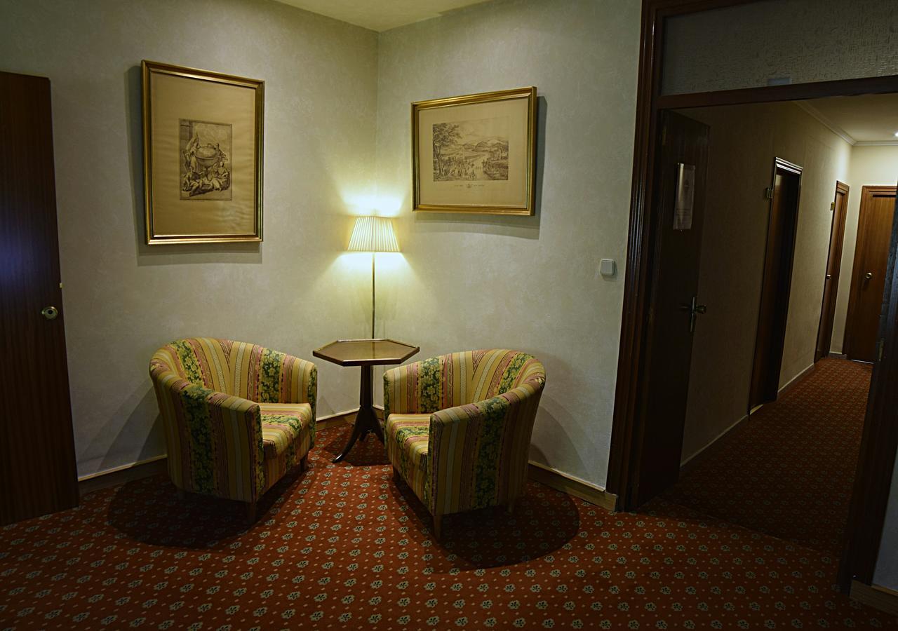Hotel Mercedes Aranjuez Kültér fotó